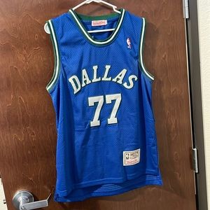 Luka Doncic Jersey